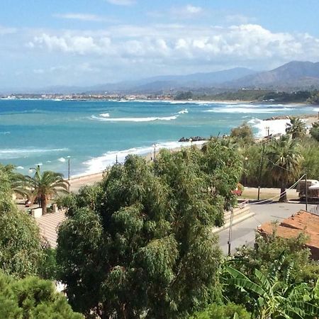 Golfo Di Tindari Apartments Falcone Dış mekan fotoğraf