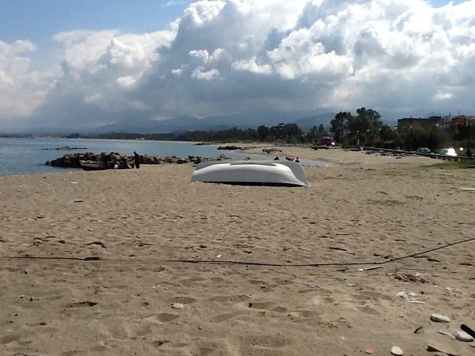 Golfo Di Tindari Apartments Falcone Dış mekan fotoğraf